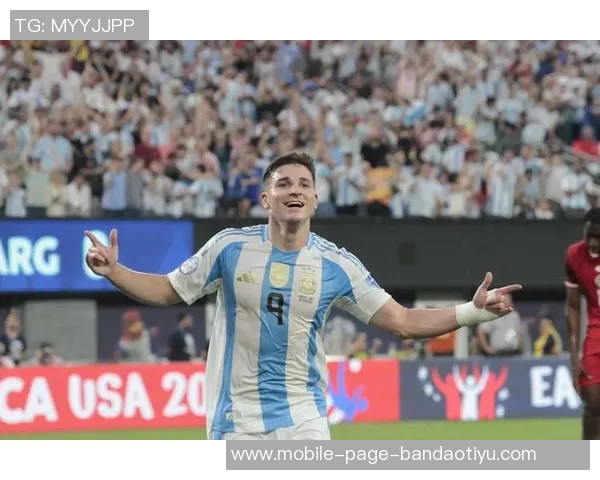 西蒙尼对莱万赞赏有加马竞或成其职业生涯新篇章