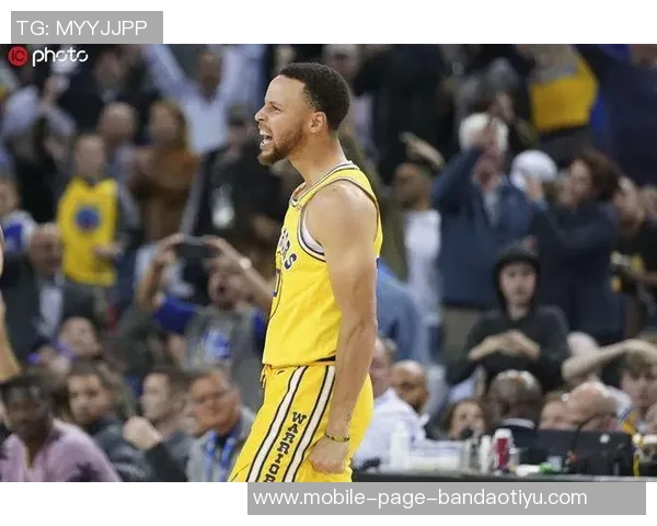 克莱崇拜的4号秀展现多面才华获库里认可非同寻常